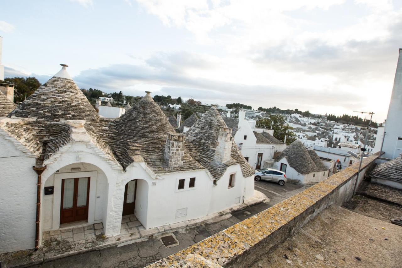 Trulli Antichi Mestieri - Widespread Trulli In The Historic Center Alberobello Exterior photo